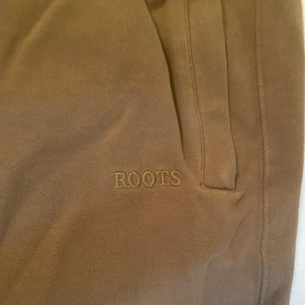 Roots Brown/Tan Sweatpants